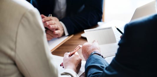 החלטתם להתגרש? זה הדבר הראשון שיהיה עליכם לעשות