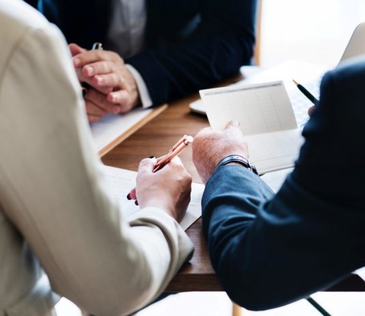 החלטתם להתגרש? זה הדבר הראשון שיהיה עליכם לעשות